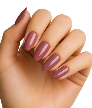 Studio Nails