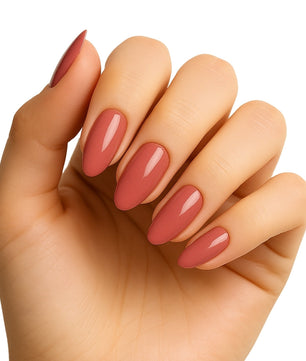 Studio Nails