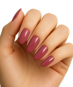 Studio Nails