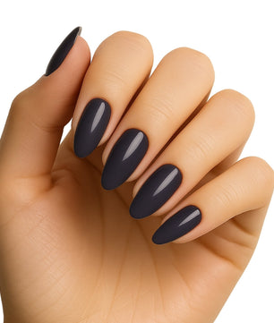 Studio Nails