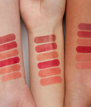 Essence Perfect Matte Lipstick 04