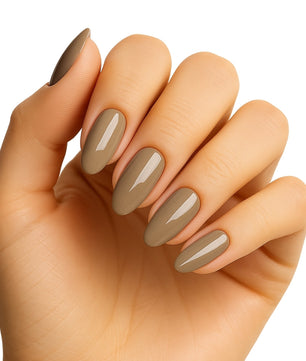 Studio Nails