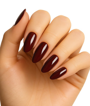 Studio Nails