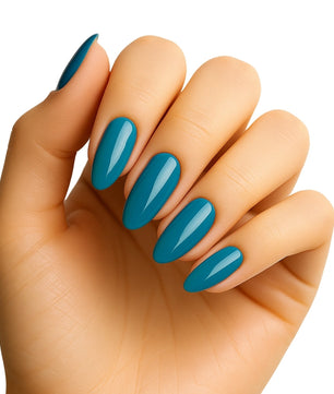 Studio Nails
