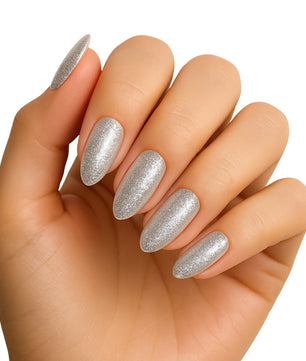 Studio Nails