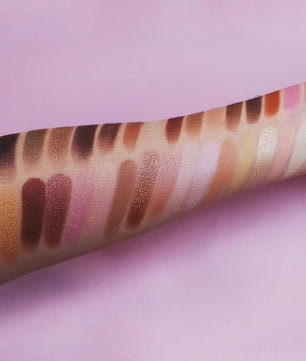 Au Naturel 30 Eyeshadow Palette