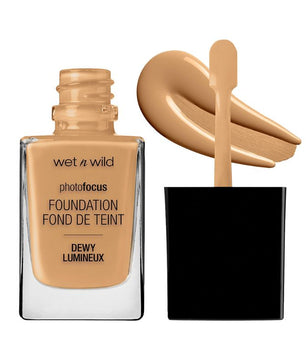 Photo Focus Dewy Foundation
