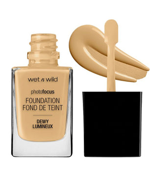 Photo Focus Dewy Foundation