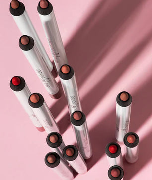 LAMEL Long lasting Gel Lip Liner №409 Caramel