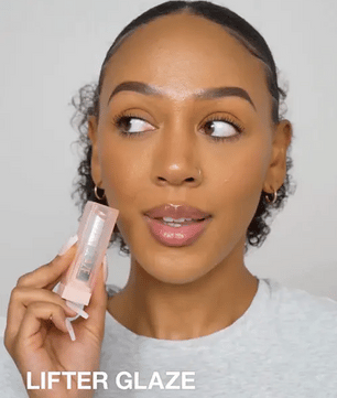 Maybelline Lifter Glaze, Tinted Lip Oil Balm with cherry extract - 24Hr Hydrated Lips