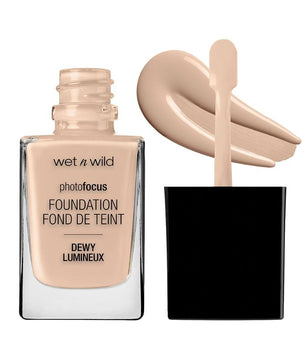 Photo Focus Dewy Foundation