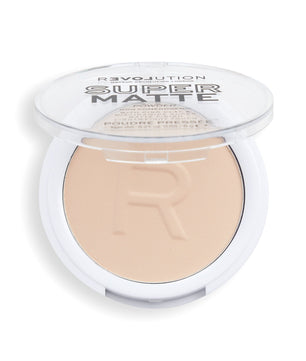 Revolution - Relove Super Matte Pressed Powder Translucent