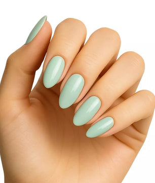 Pierre Cardin Paris Studio Nails