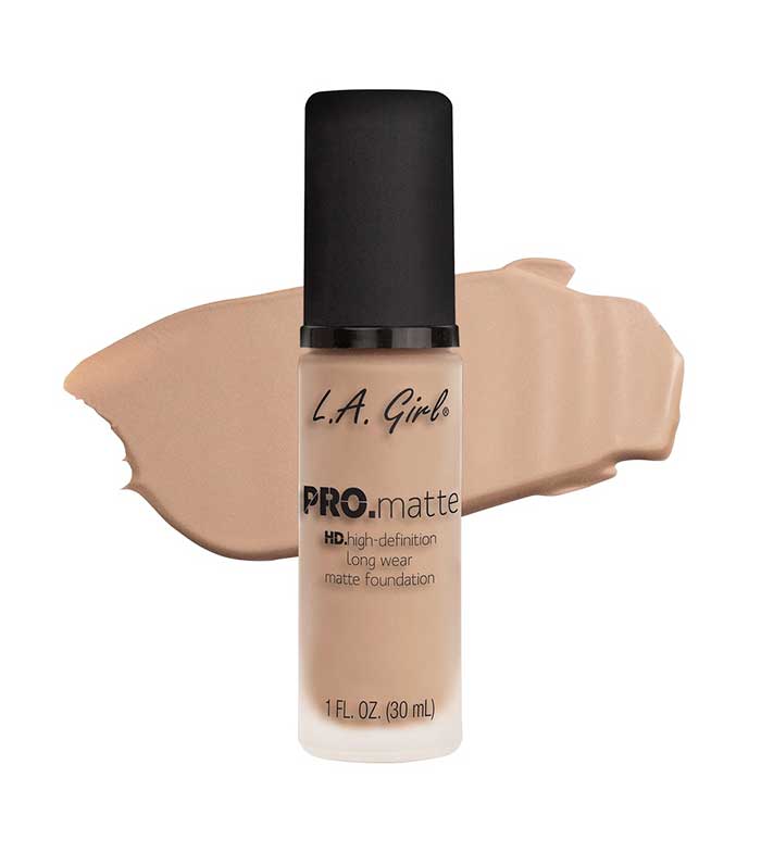 L.A. Girl - PRO Matte Liquid Foundation - GLM675: Medium Beige